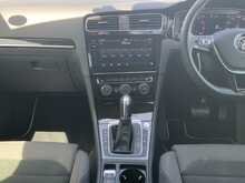 Volkswagen Golf TSI HighLine Tech-Edition - U8271