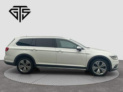 TDI 4Motion Advance 2.0 5dr Estate Automatic Diesel