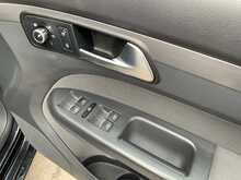 Volkswagen Touran TSI ComfortLine - U8281