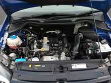 Volkswagen Polo TSI - U8282