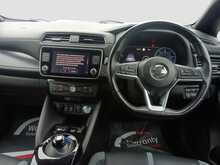 Nissan Leaf Tekna - U8284