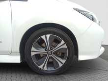 Nissan Leaf Tekna - U8284