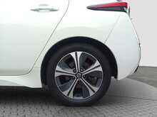 Nissan Leaf Tekna - U8284