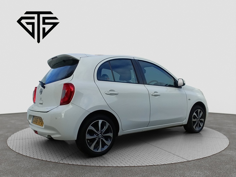 Nissan Micra Tekna - U8293