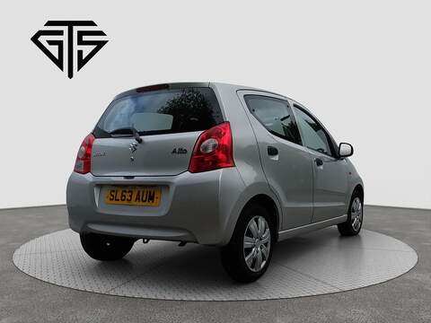 1.0 12V SZ Hatchback 5dr Petrol Manual Euro 5 (68 ps)