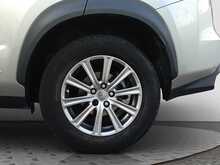 Lexus NX 300h S - U8297