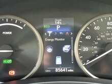 Lexus NX 300h S - U8297