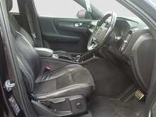 Volvo XC40  - U8311