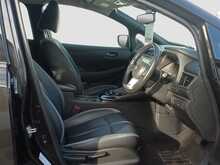 Nissan Leaf Tekna - U8314