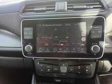 Nissan Leaf Tekna - U8314