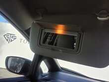 Nissan Leaf Tekna - U8314