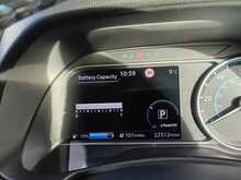 Nissan Leaf Tekna - U8314