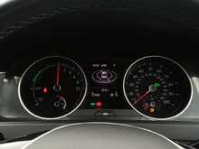 Volkswagen e-Golf e-Golf - U8315