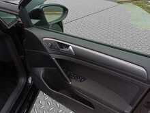 Volkswagen e-Golf e-Golf - U8315