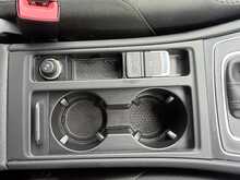 Volkswagen e-Golf e-Golf - U8315