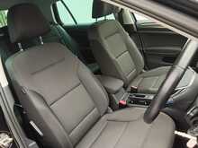 Volkswagen e-Golf e-Golf - U8315
