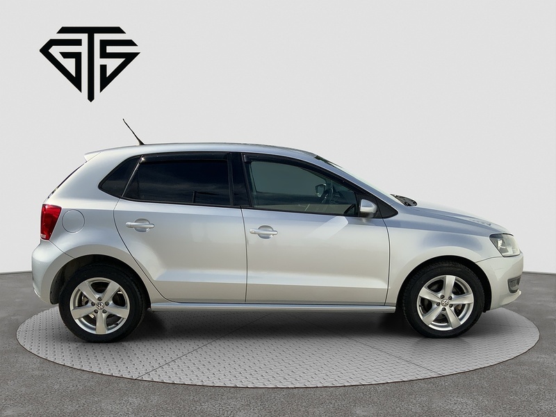 Volkswagen Polo  - U8320