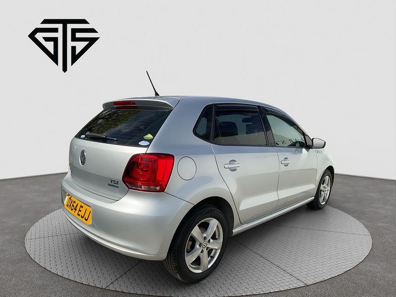Volkswagen Polo  - U8320