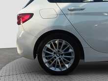 BMW 1 Series 118i SE - U8326