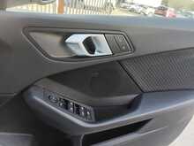 BMW 1 Series 118i SE - U8326