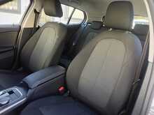 BMW 1 Series 118i SE - U8326