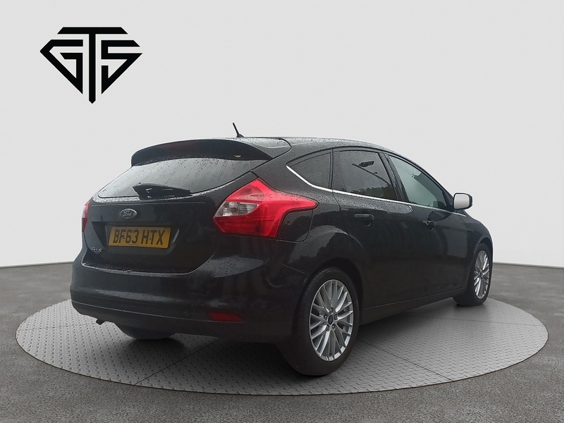 Ford Focus Zetec - U8330