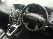 Ford Focus Zetec - U8330