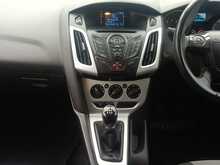 Ford Focus Zetec - U8330