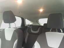 Ford Focus Zetec - U8330