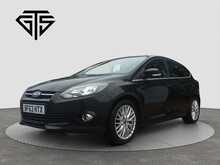Ford Focus Zetec - U8330