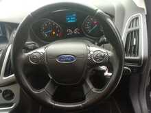 Ford Focus Zetec - U8330
