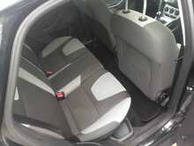 Ford Focus Zetec - U8330