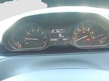 Peugeot 208 PureTech Tech Edition - U8333