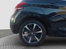 Peugeot 208 PureTech Tech Edition - U8333