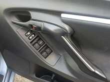 Toyota Verso D-4D Icon - U8335