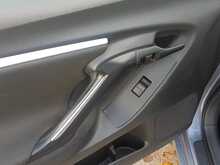 Toyota Verso D-4D Icon - U8335