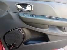 Renault Clio TCe Iconic - U8336