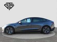 Tesla Model 3 Standard Range Plus - U8337