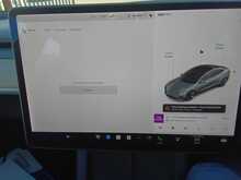 Tesla Model 3 Standard Range Plus - U8337