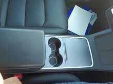 Tesla Model 3 Standard Range Plus - U8337