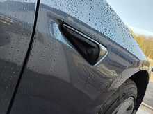 Tesla Model 3 Standard Range Plus - U8337