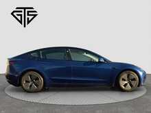 Tesla Model 3 Standard Range Plus - U8339