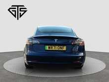 Tesla Model 3 Standard Range Plus - U8339