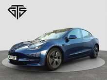 Tesla Model 3 Standard Range Plus - U8339