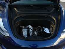 Tesla Model 3 Standard Range Plus - U8339