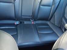 Tesla Model 3 Standard Range Plus - U8339