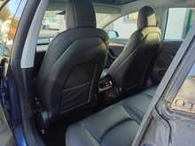 Tesla Model 3 Standard Range Plus - U8339