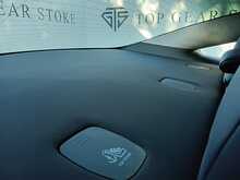 Tesla Model 3 Standard Range Plus - U8339