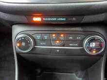 Ford Fiesta T EcoBoost Titanium - U8343