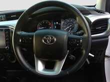 Toyota Hilux D-4D Icon - U8346